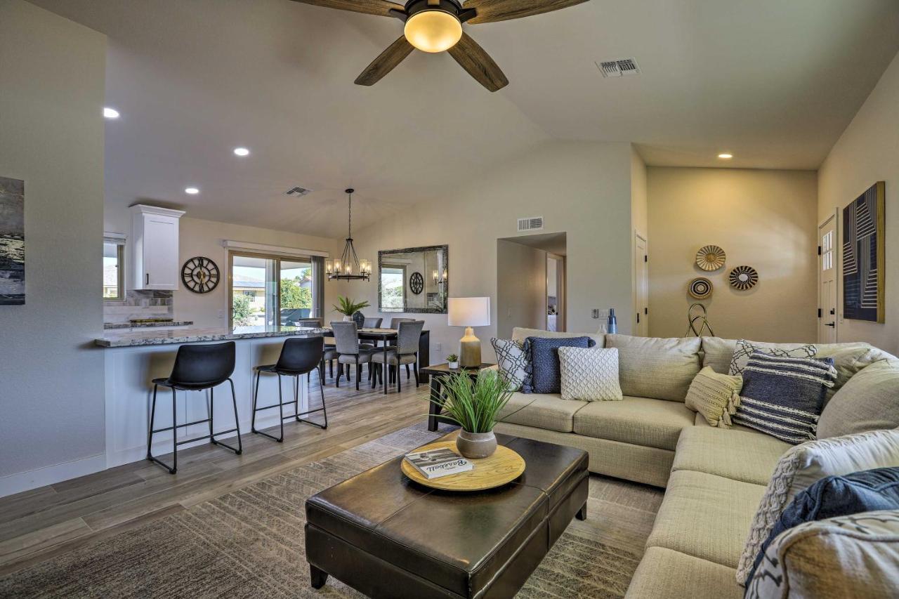 Sun City West Vacation Home With Putting Green! Exterior foto