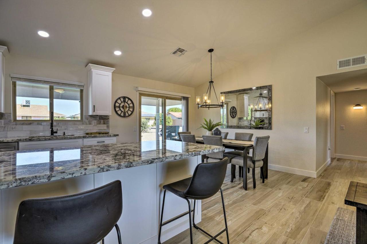 Sun City West Vacation Home With Putting Green! Exterior foto